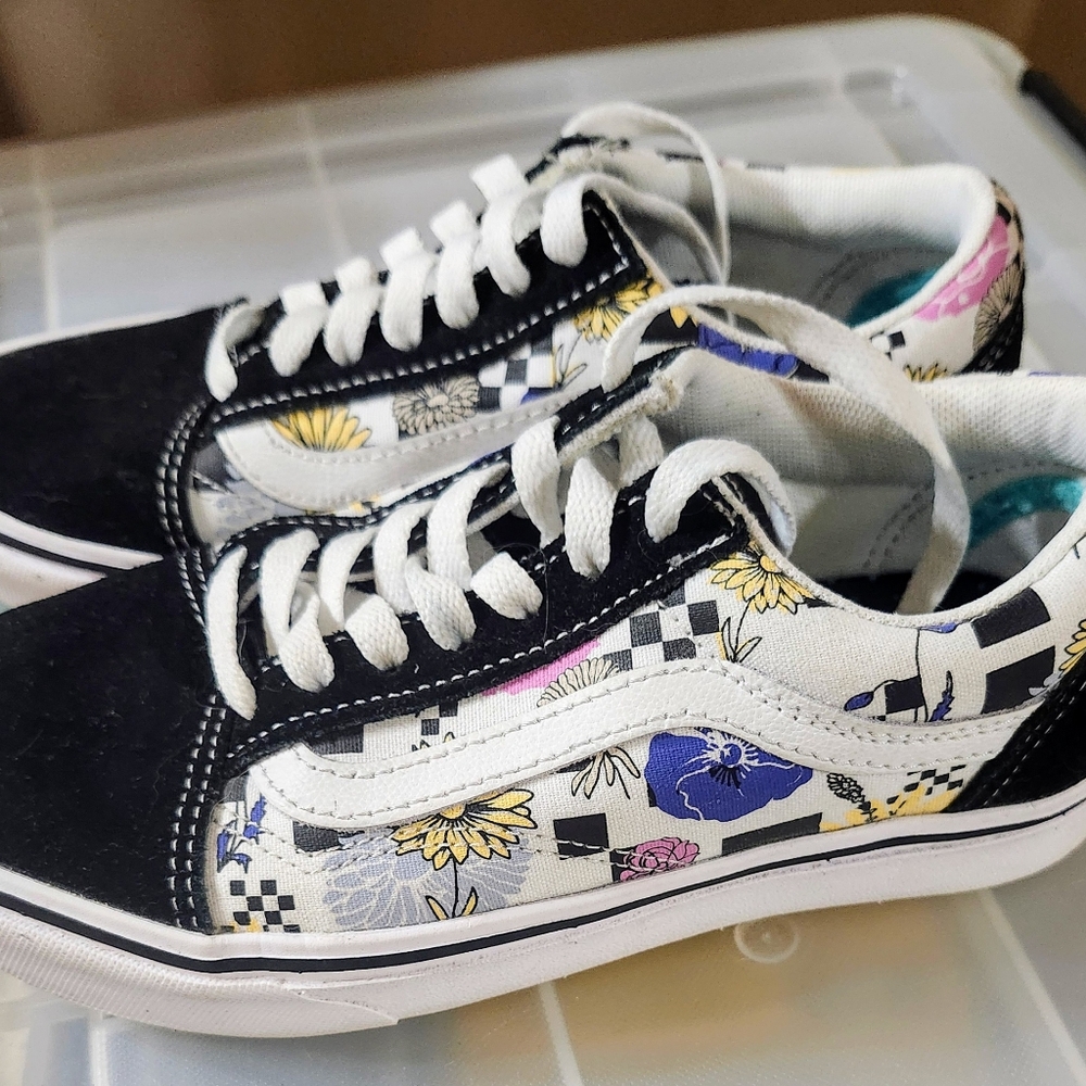 VANS x Tillys ComfyCush Old Skool Wildflower Womens Shoes
